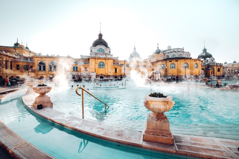 10 Things to Do in Budapest // What to See + Food, Hotels ...